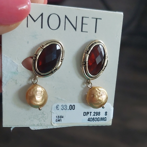 Monet Gold and Deep Brown Earrings - Picture 1 of 6